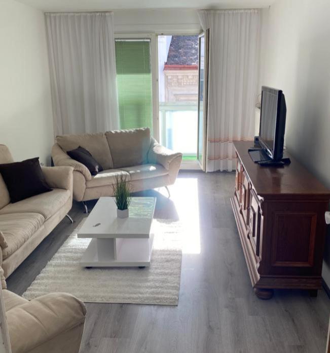 115 M2 - Nina's Family-friendly 3 Town-apartment Apartament